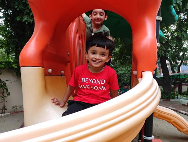 American Montessori Public School