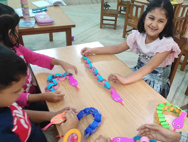 American Montessori Public School