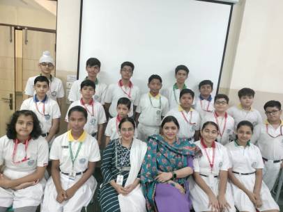 American Montessori Public School