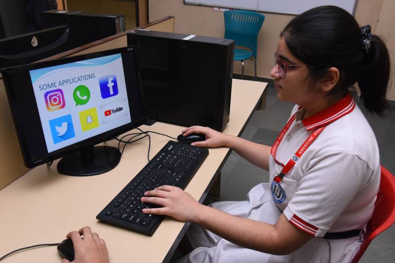 American Montessori Public School