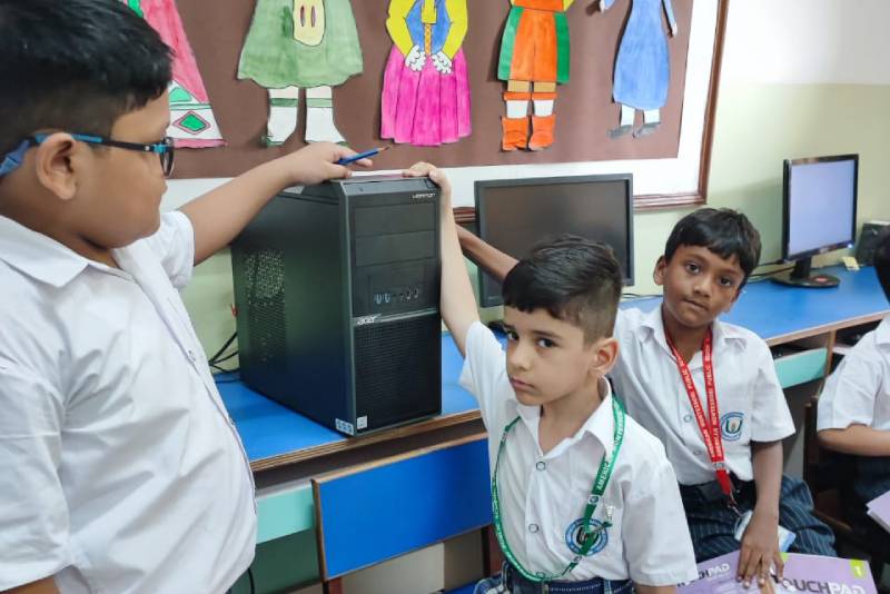 American Montessori Public School