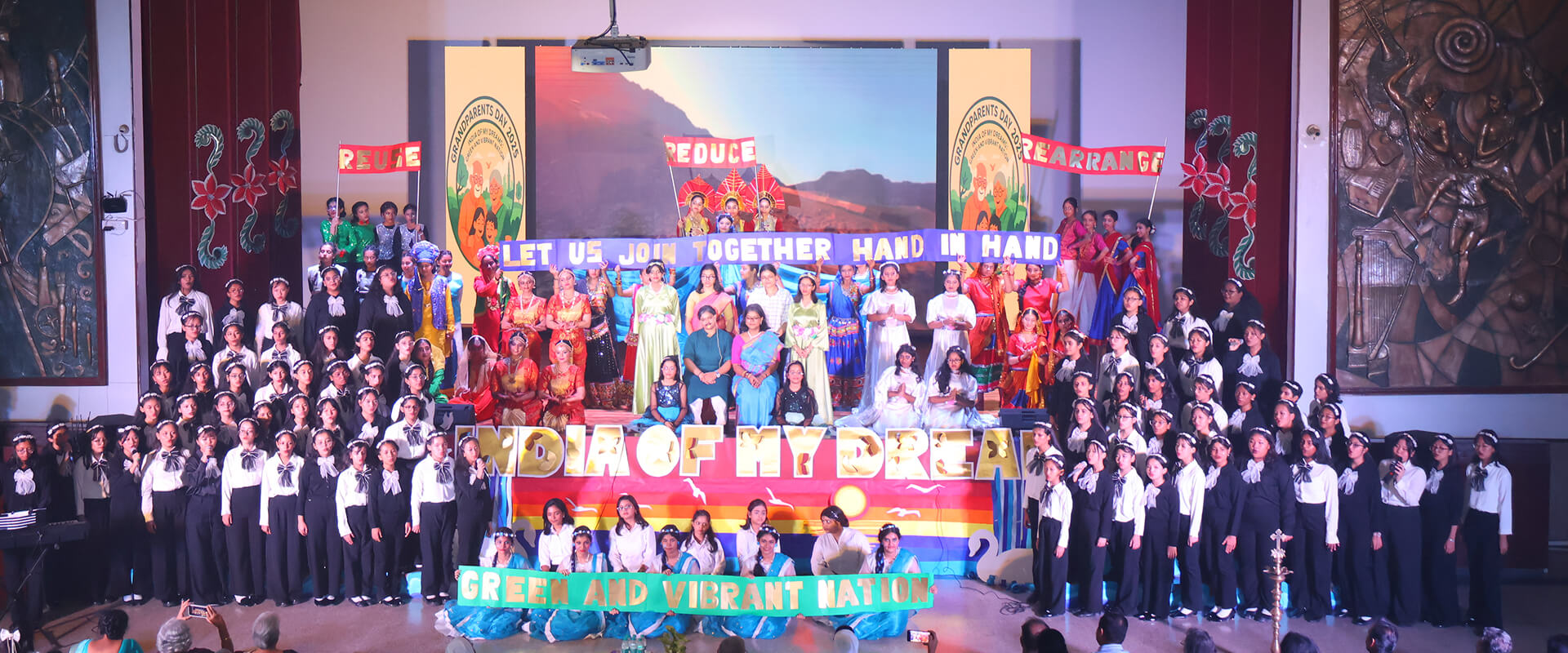 Holy Child Auxilium School