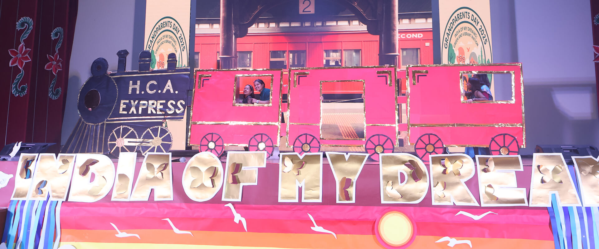 Holy Child Auxilium School