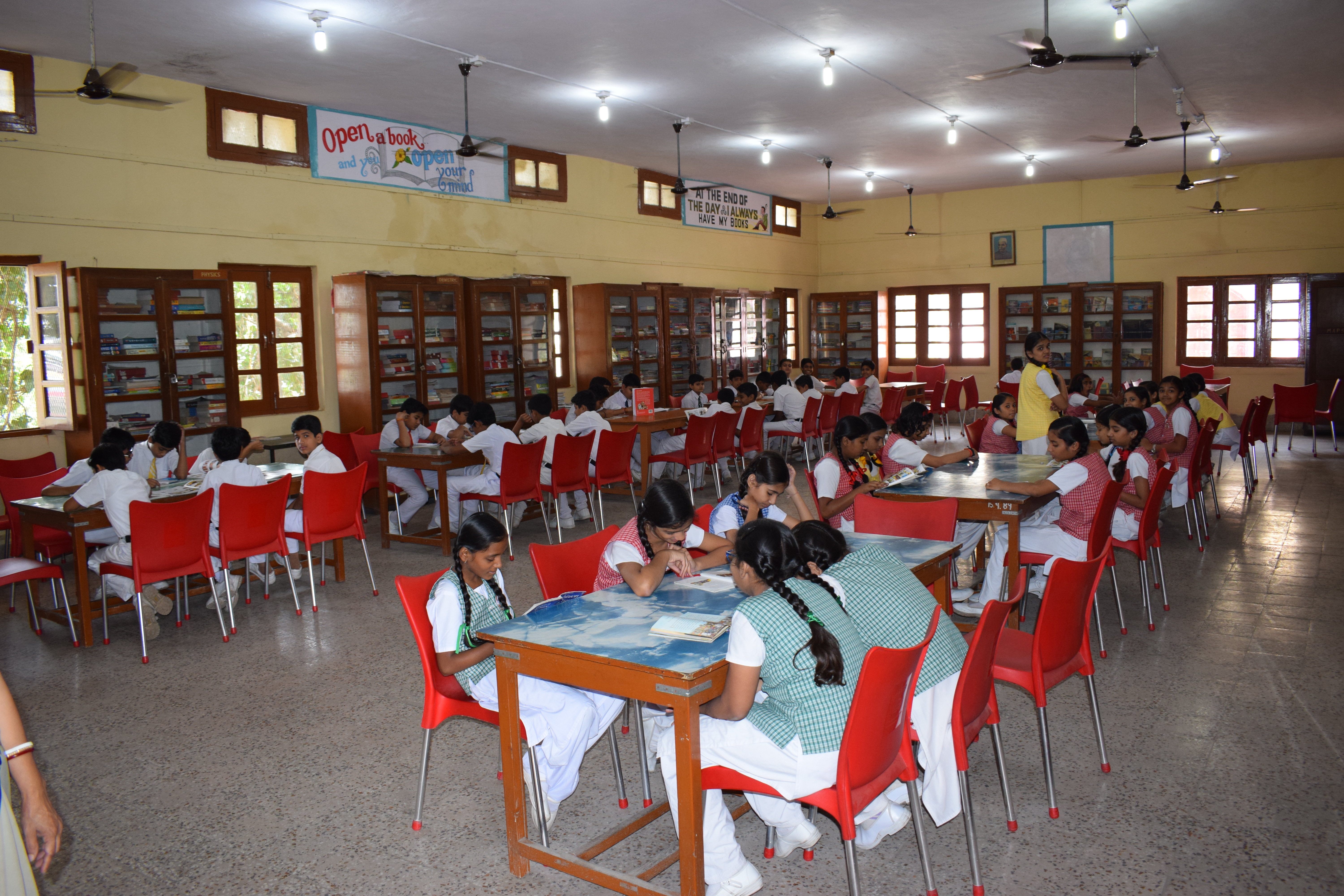 St Joseph School Ratlam