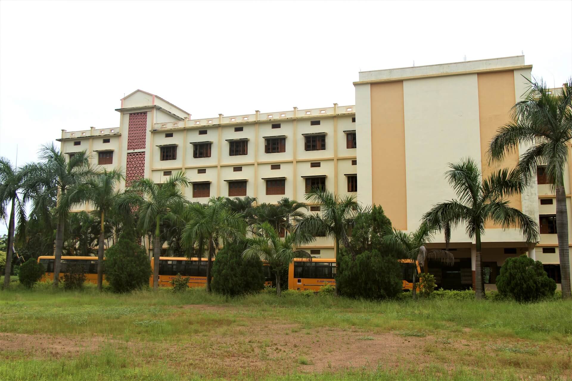 ST. JOSEPH’S HR. SEC.SCHOOL